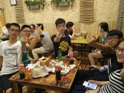 芦山烧烤加盟,学烧烤技术,开烧烤店多少钱疯狂烤翅加盟
